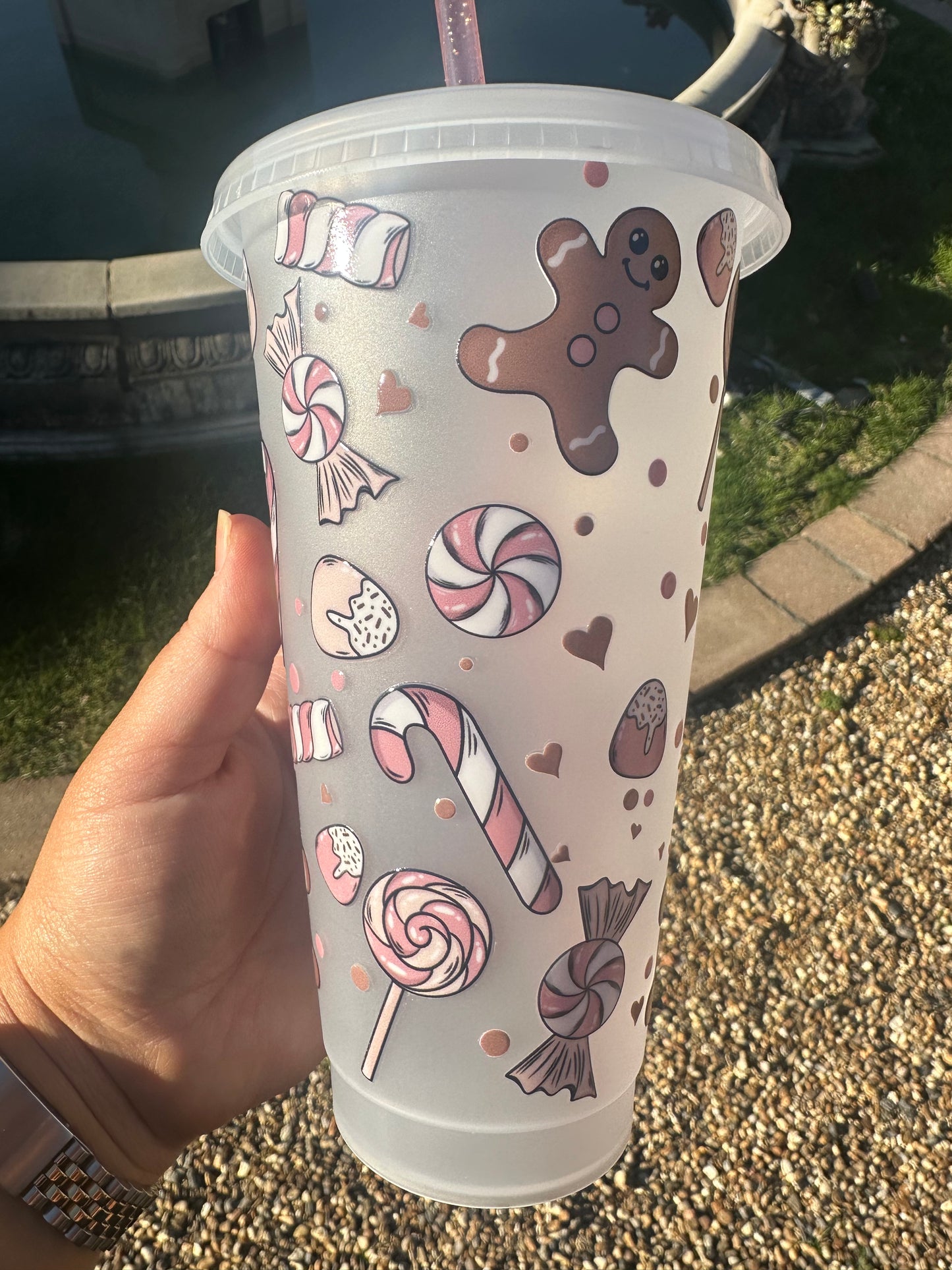 Pink candy gingerbread cup
