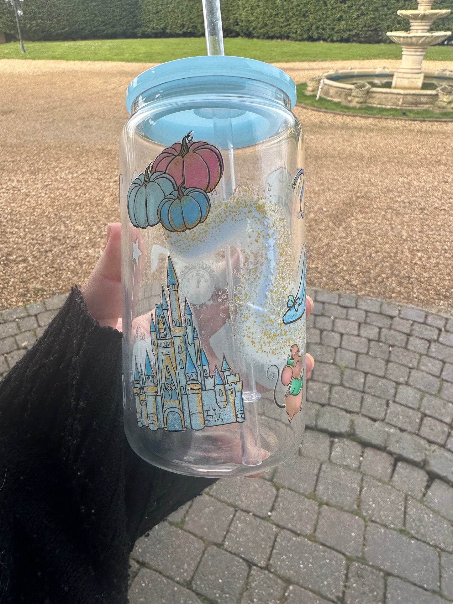 Cinderella glass can